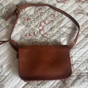 Madewell Brown Leather Beltbag, “the simple pouch”, Worn Once, Like New